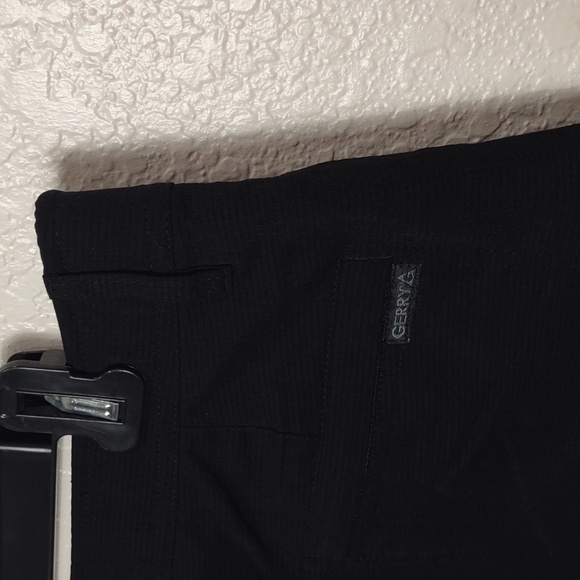 GERRY SHORTS. - Picture 15 of 15